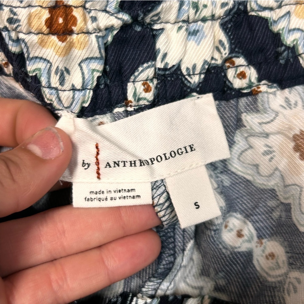 Anthropologie women’s easy traveler floral diamond print shorts - Picture 7 of 9